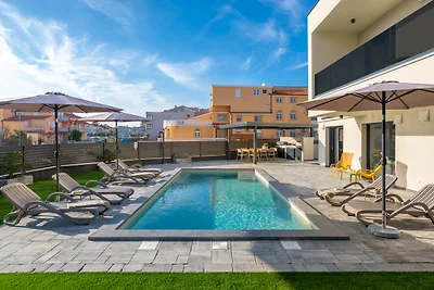 Villa Mila with Pool