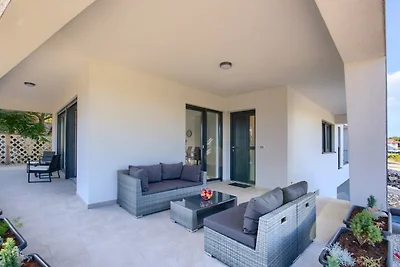 Villa Delfin