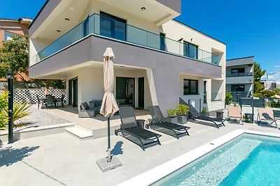 Villa Delfin