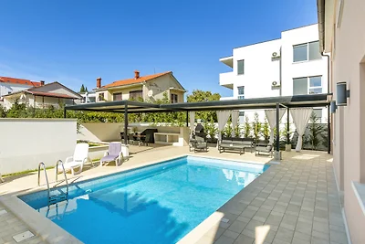 Villa Suzy - Fur 12 Personen