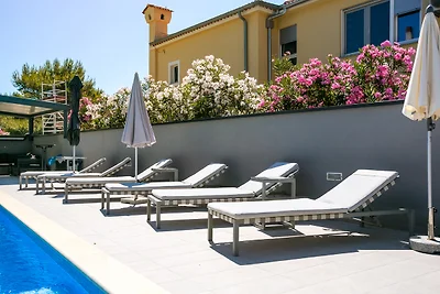 Villa Histra