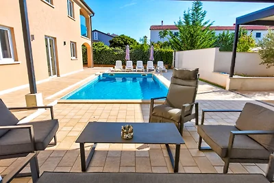 Villa Suzy - Fur 12 Personen