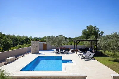 Villa Tara