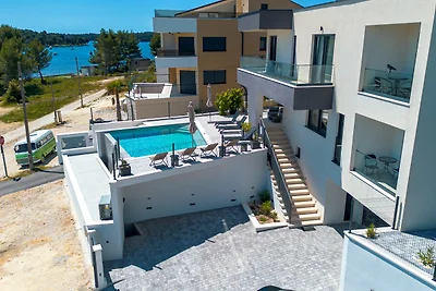 Villa Delfin