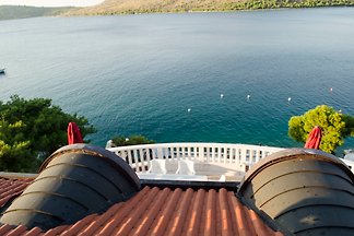 Villa Viktorija & Gabrijel auf meer