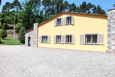 Monic Haus, sehr ruhig, Pool.