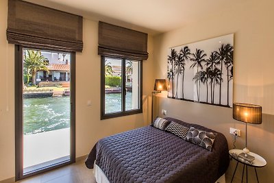 Villa Requesens, Empuriabrava