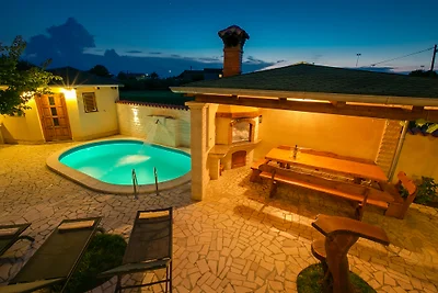 Villa Cera
