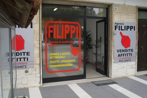 Frau N. Filippi Frau N. Filippi