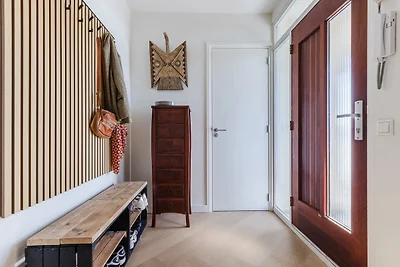 Lovina Beach House Urban Home Stay