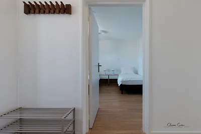 Lovina Beach House Urban Home Stay