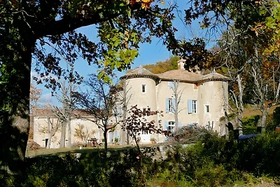 Château de Peyrolles