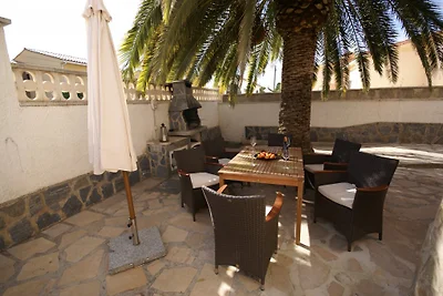 Villa Laura-sonnige Oase
