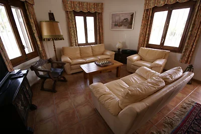 Villa Laura-sonnige Oase