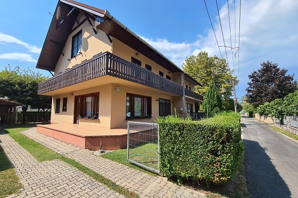 Ferienhaus Balatonboglar