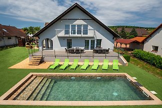 Vakantiehuis Balatonalmádi