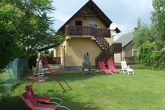 Diana mit Haustiere, Pool, WLAN