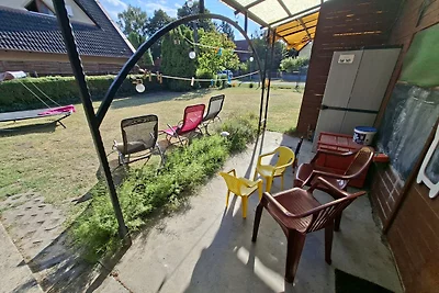 Tilla kinderfreundliches Holzhaus