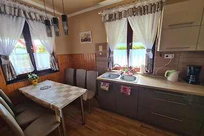 Haus Fahej mit guter Lage zum See