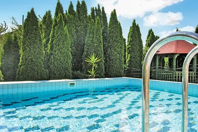 Villa Anett con piscina