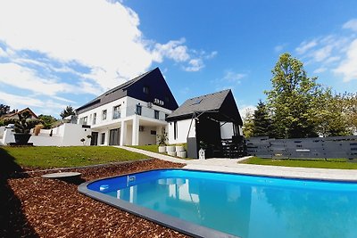 Ferienhaus BICHON mit Poolbenutzung