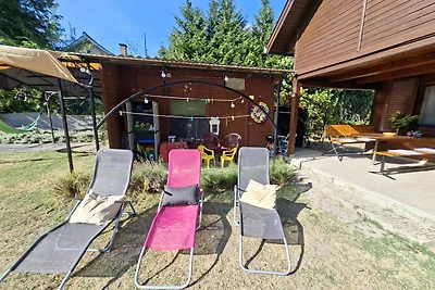 Tilla kinderfreundliches Holzhaus
