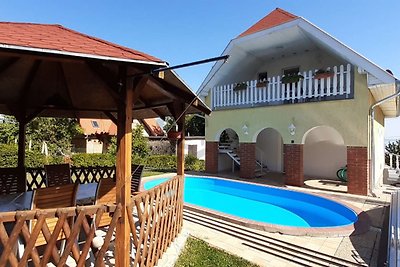 Ferienhaus BIANKA mit Pool