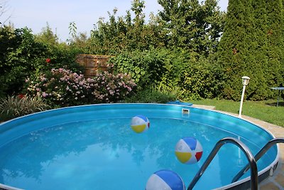 ALEX Ferienwohnung mit Pool
