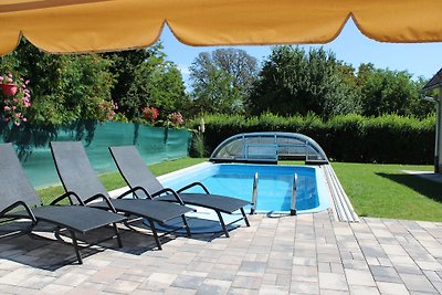 Klara Ferienhaus mit Pool