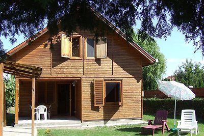 Casa in legno a misura di bambino Tilla