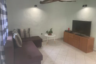 KURAZSI Vakantiehuis met zwembad