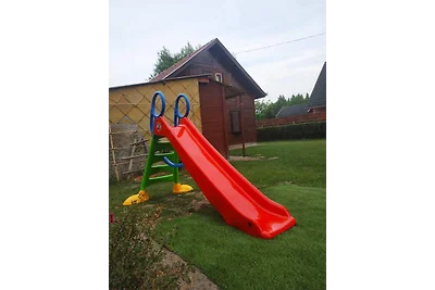 Tilla kinderfreundliches Holzhaus