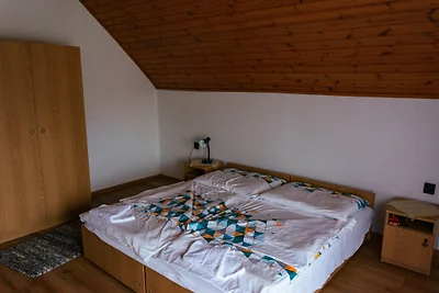 Casa di vacanza VIVIEN con piscina