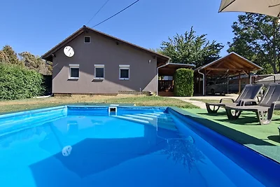 BaluLand mit Pool, Klimaanlage,WLAN
