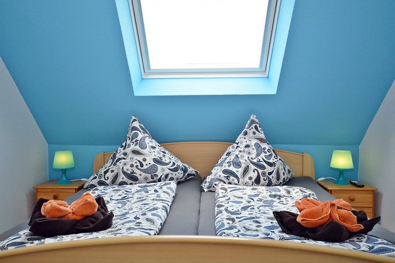 Komfortables Doppelbett