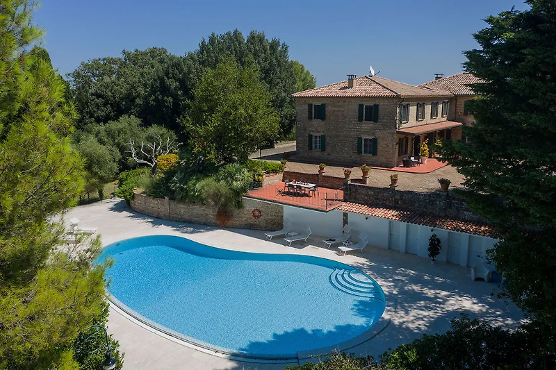 Villa Nina – Villa in dominanter Lage in Pesaro