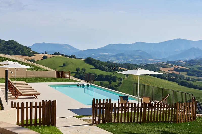 Villa Esther – Eingezäunter Salzwasserpool