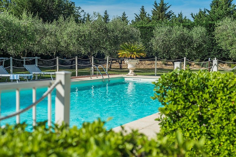 Villa Alis - Fenced pool