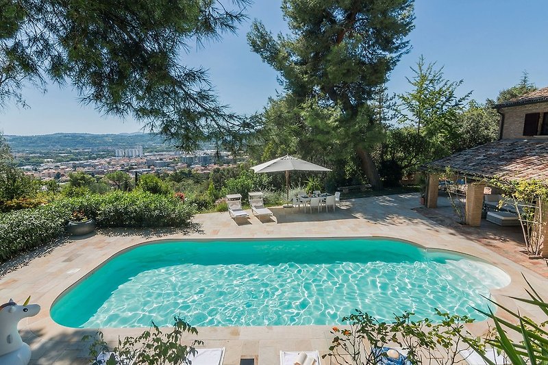 Villa Panorama - Swimming pool with panoramic view