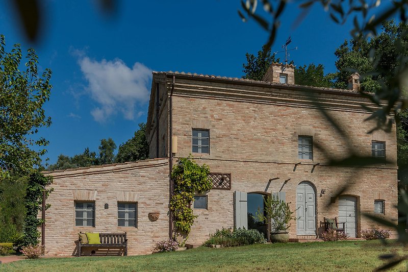 Casa Antonio – Private Villa umgeben von grüner Hügellandschaft