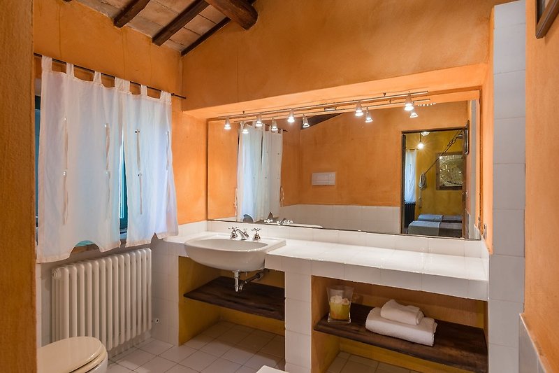 Villa Cavalli - private bathroom