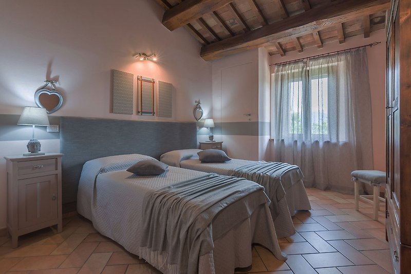 Villa Amata – Schlafzimmer mit zwei Einzelbetten