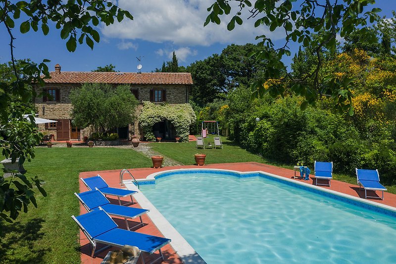 Villa Petroia - Ideal villa for families who want to enjoy relaxing holidays