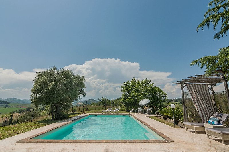 Casa Infinito – Ferienhaus mit Pool inmitten der Natur