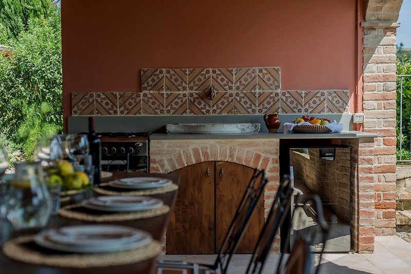 Villa Mariana – Außenküche für Mittag- und Abendessen im Freien