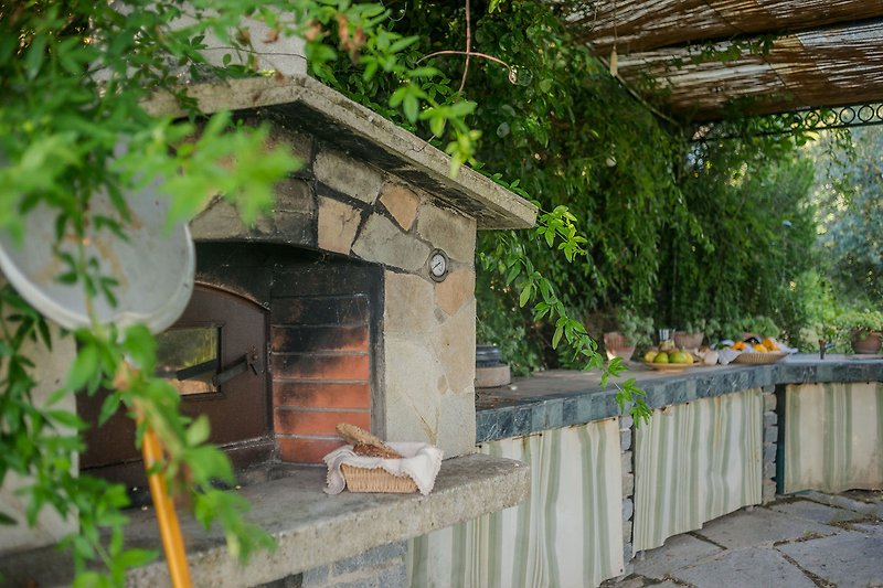 Villa Liberty - Outdoor wood oven