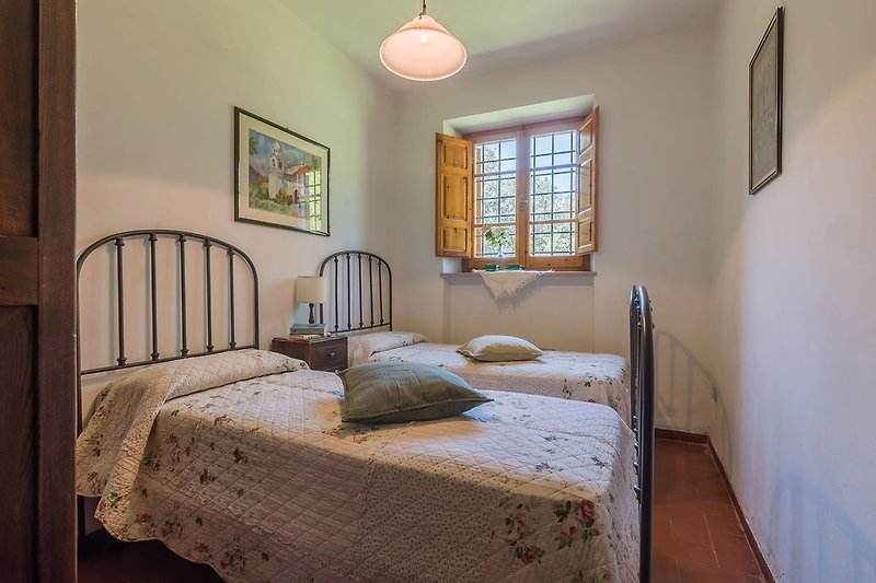 Casale San Francesco - double room furnished according to the typical local taste