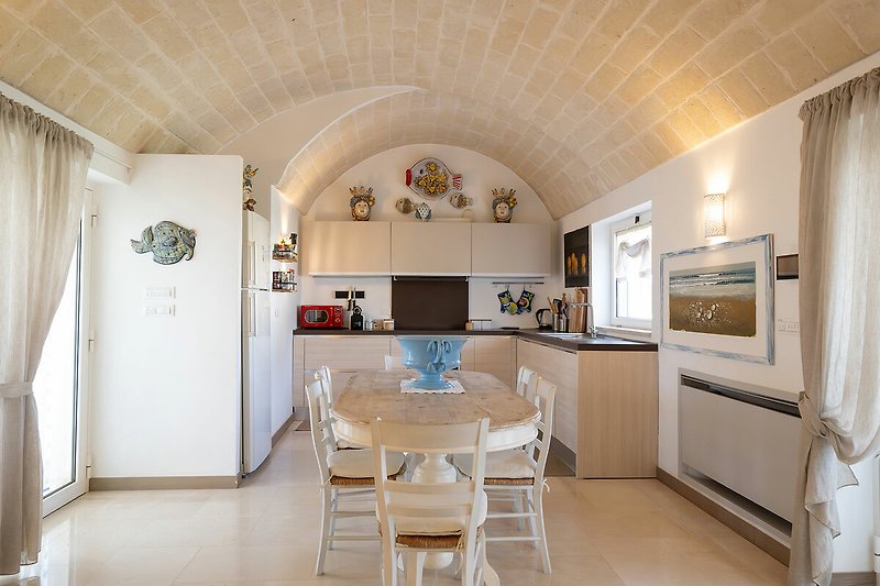 Trulli Le Pupe - Equipped kitchen