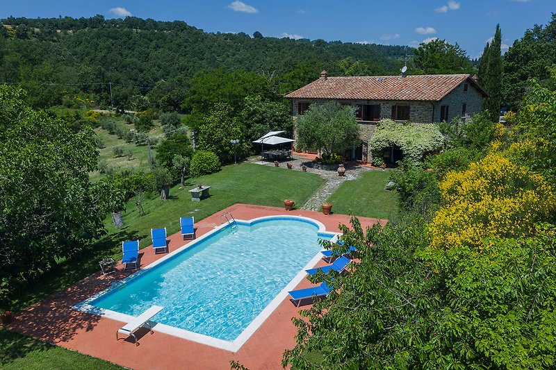 Villa Petroia - Villa privata con piscina fino a 8 ospiti