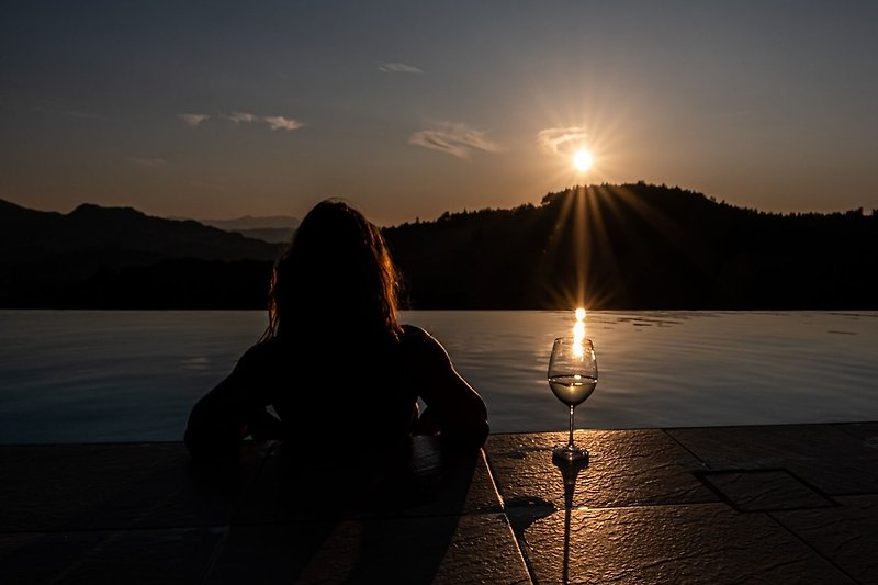 Villa del Duca - infinity-pool for unforgettable sunsets